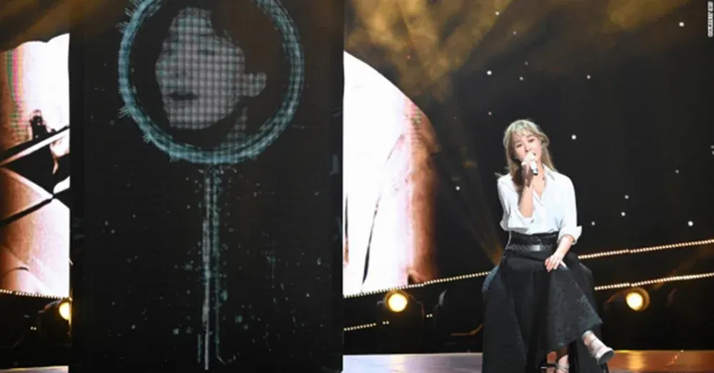 The voice of a dead superstar will be performed on stage using AI